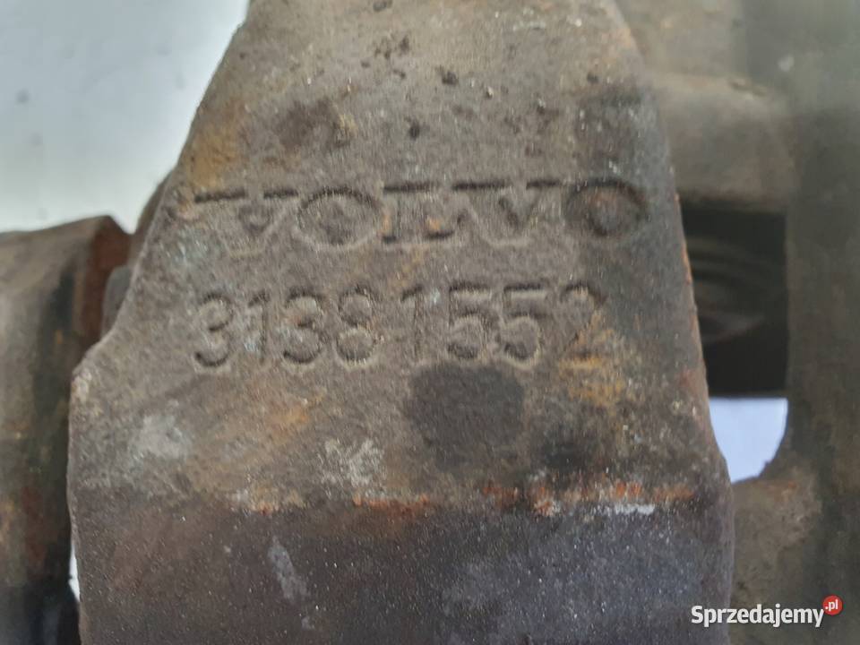 Volvo XC60 I PRZEDNI ZACISK HAMULCOWY prawy sprzedam