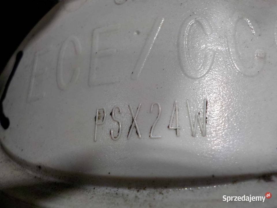 CHEVROLET CAPTIVA LIFT 11r halogen lewy 948415 Suków