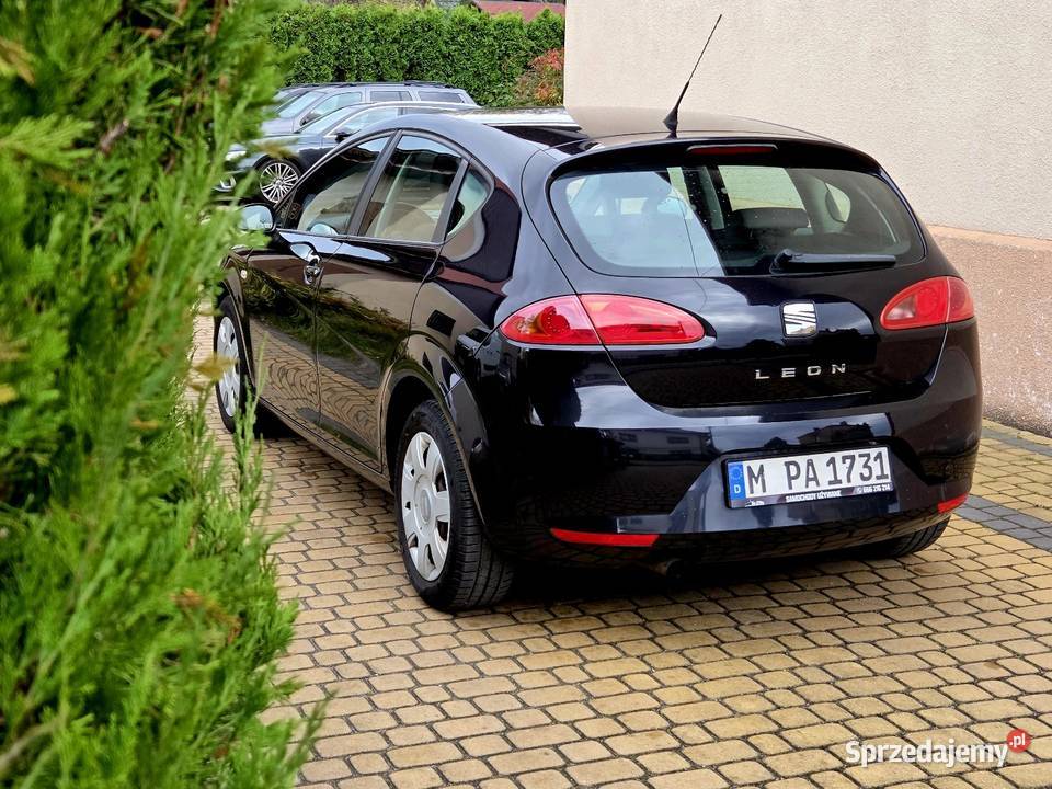 Seat Leon 16mpi bez korozji bezwypadkowy Hatchback Niepołomice