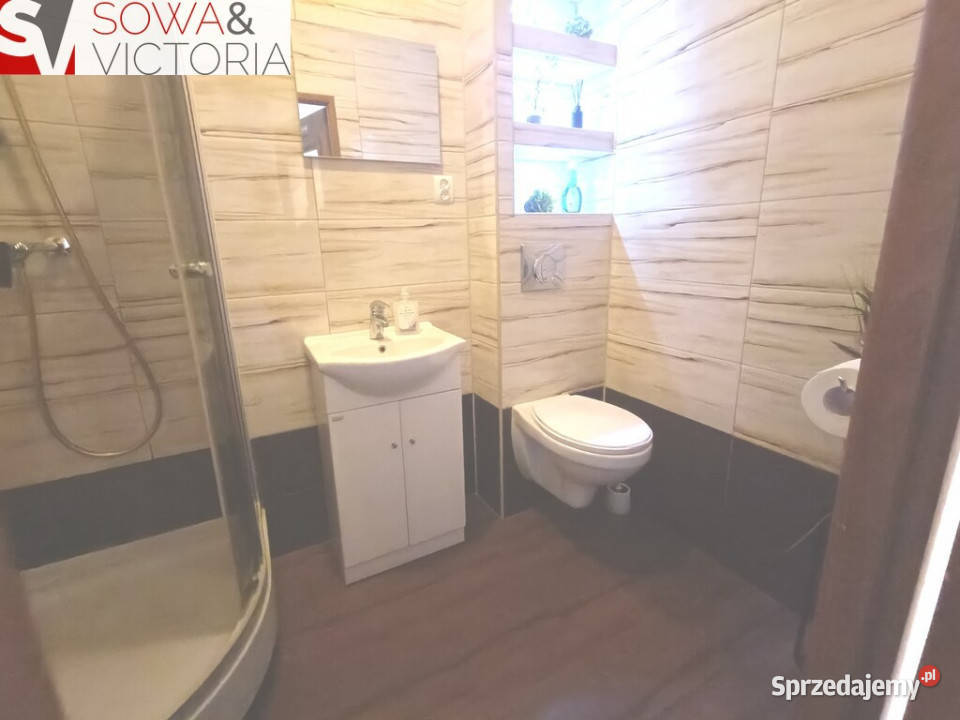 Duże mieszkanie w zielonej części Starego Zdroju 68.9m2 Wałbrzych