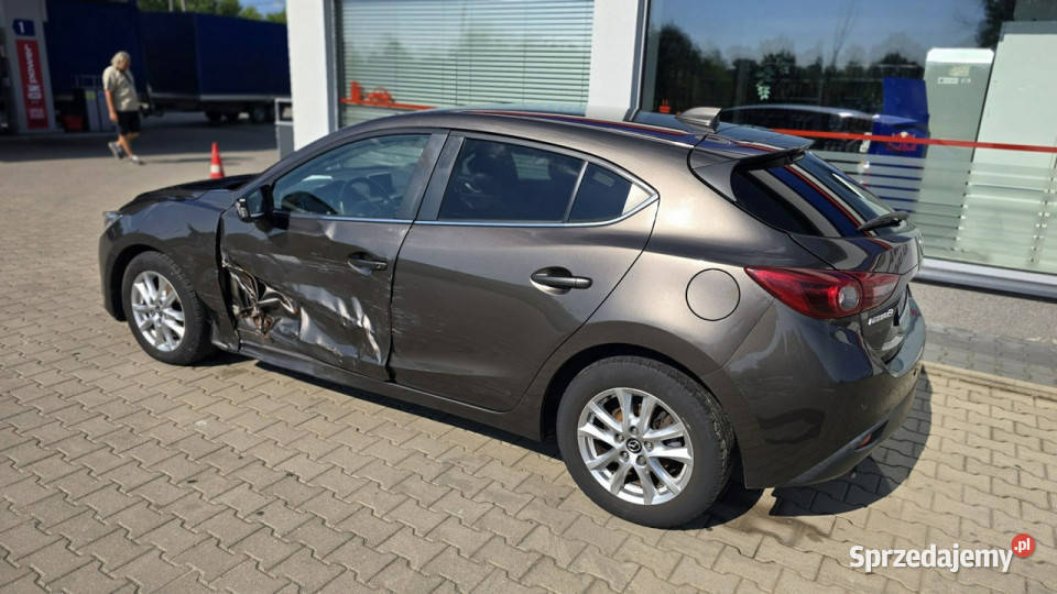 Mazda 3 1 rej 2015 Salon Jeżdżąca Uszkodzony bok podgrzewane fotele Karczew