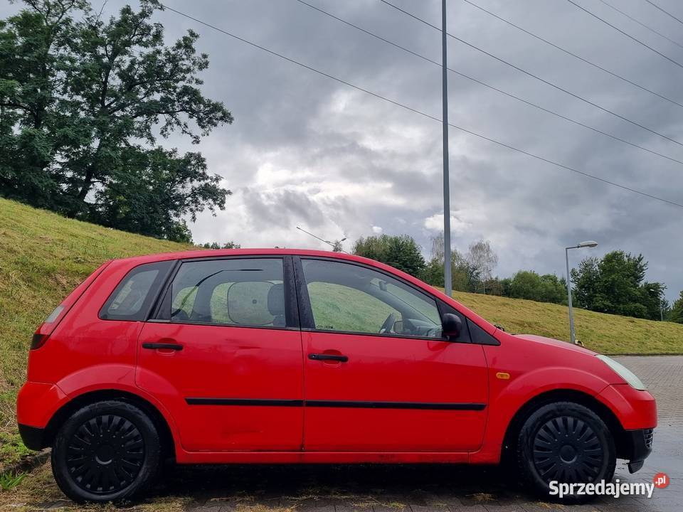 Ford fiesta 13 Benzyna 2003r sprzedam