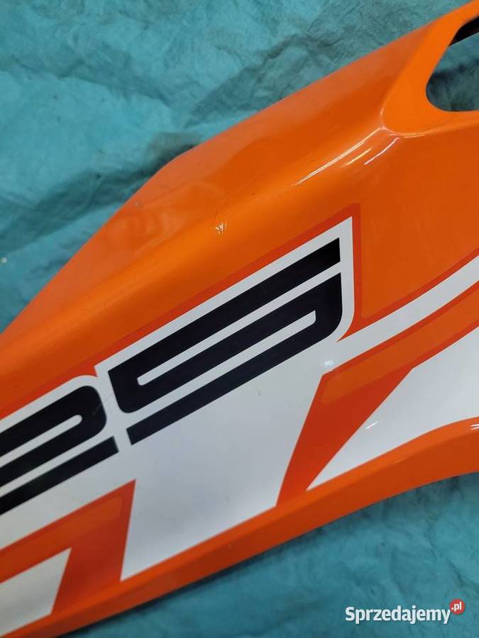 Ktm 125 duke 17 owiewka bok osłona lewa prawa wielkopolskie Nowy Tomyśl sprzedam