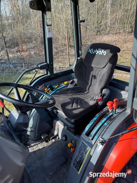 Kubota STV 4x4 ciągnik traktor komunalny Częstochowa