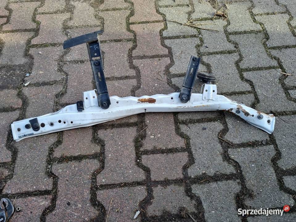PAS PRZEDNI WZMOCNIENIE GÓRNE TOYOTA HILUX VIII sprzedam