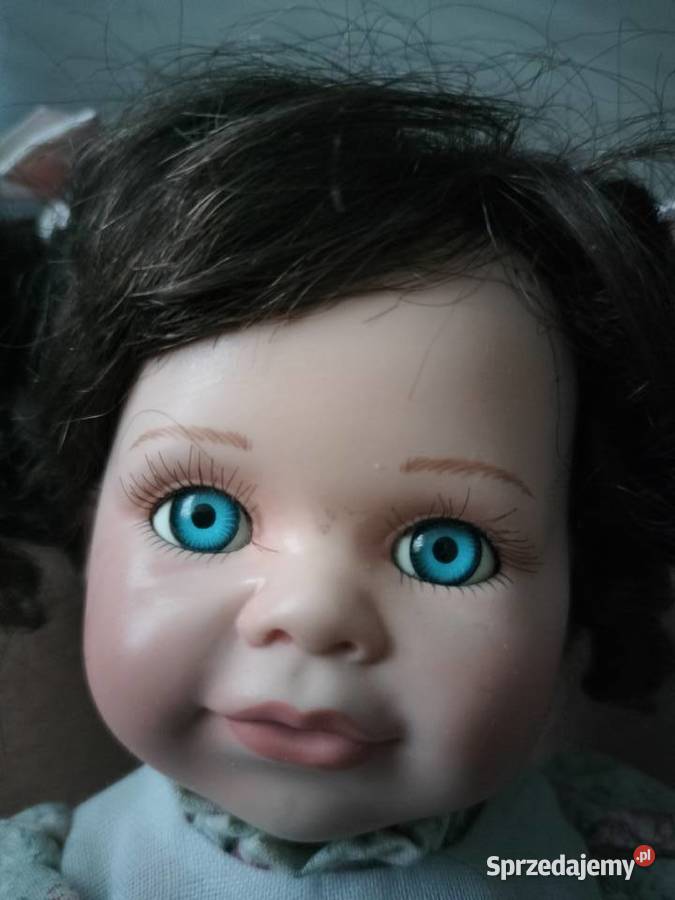 Stara lalka porcelanowa klęcząca vintage