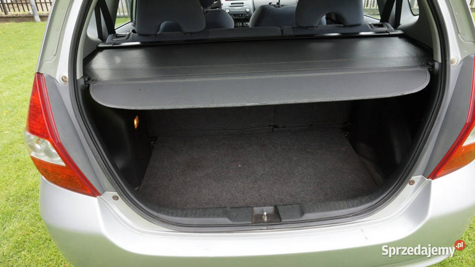 Honda Jazz zarejestrowany ubezpieczony Gwarancja 83KM