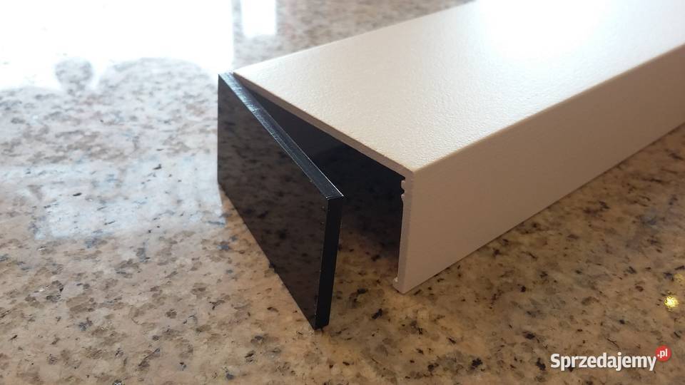 Listwa do lamp rozeta podsufitka maskownica odcienie szarości mazowieckie Warszawa