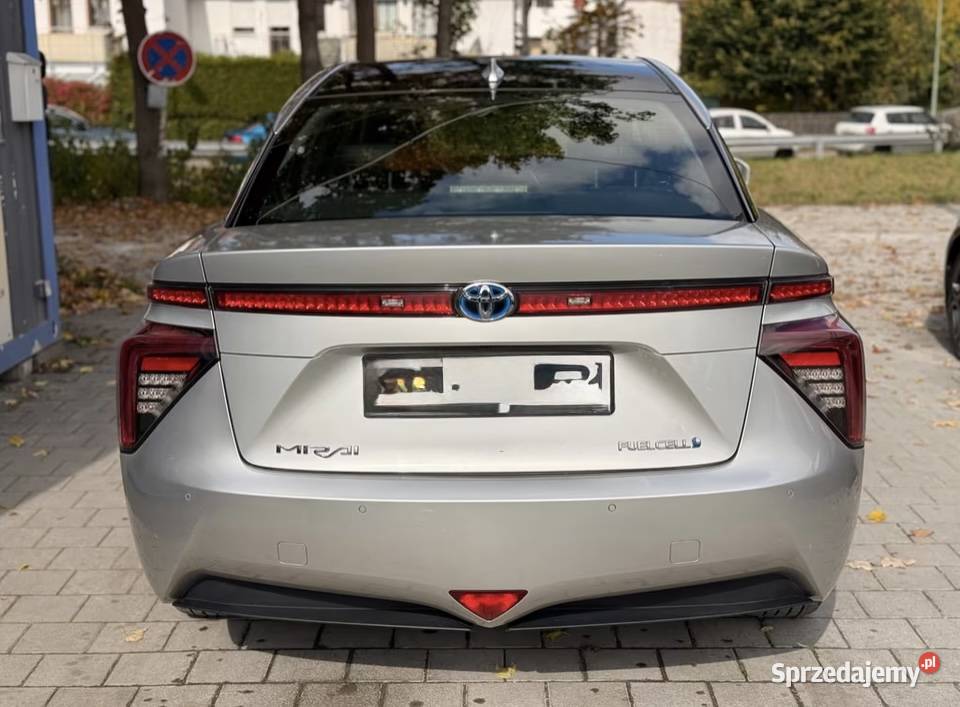 Toyota Mirai 2019 piękna kilka sztuk w ofercie Ostrołęka