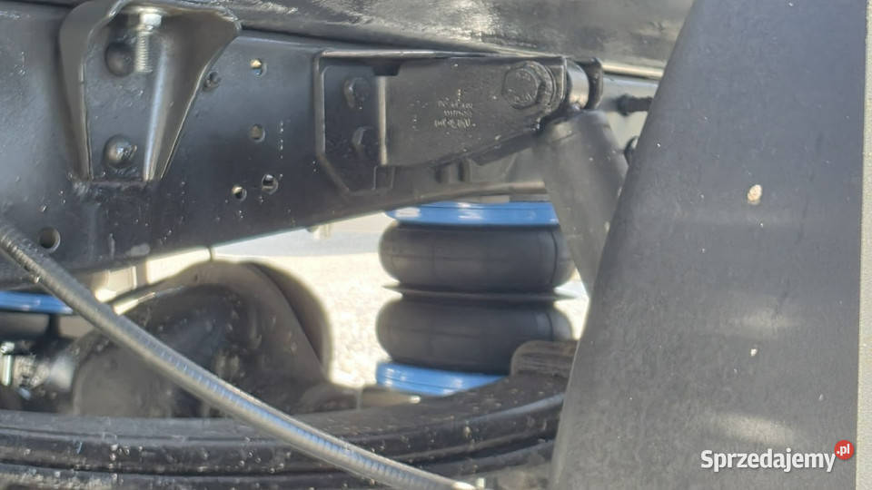 Iveco Daily 35S14 klima 3 osobowy długi nowy Iveco Chełm Śląski