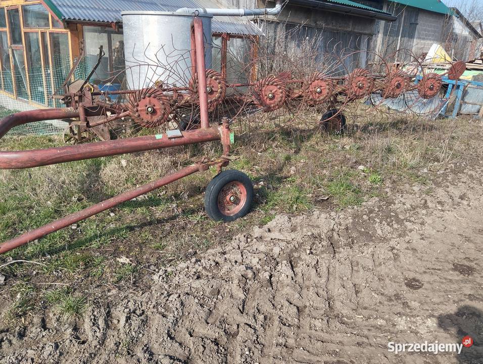 Zgrabiarka Zgrabiarki i przetrząsacze Suwałki