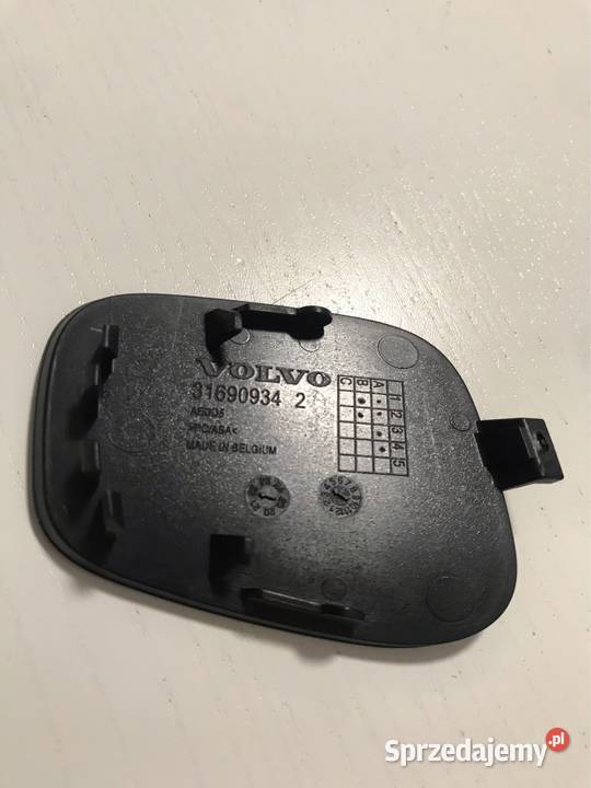 Volvo C40 Recharge zaślepka haka zderzak przód Rzeszów