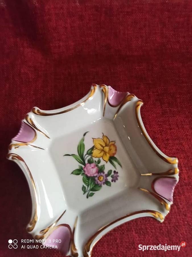 Popielniczka porcelanowa Syg PM 2437 Ręcznie