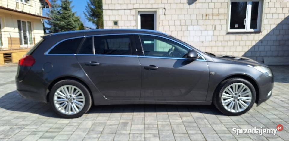 Opel Insignia 14 T Benz 140 Serwis Alu 18 Nawi autoalarm Radom