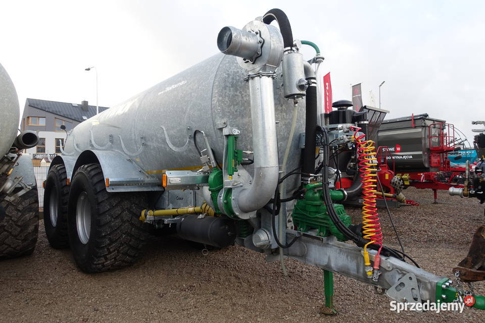 Conor 16000 TR wóz asenizacyjnybeczkowóz Sokoły