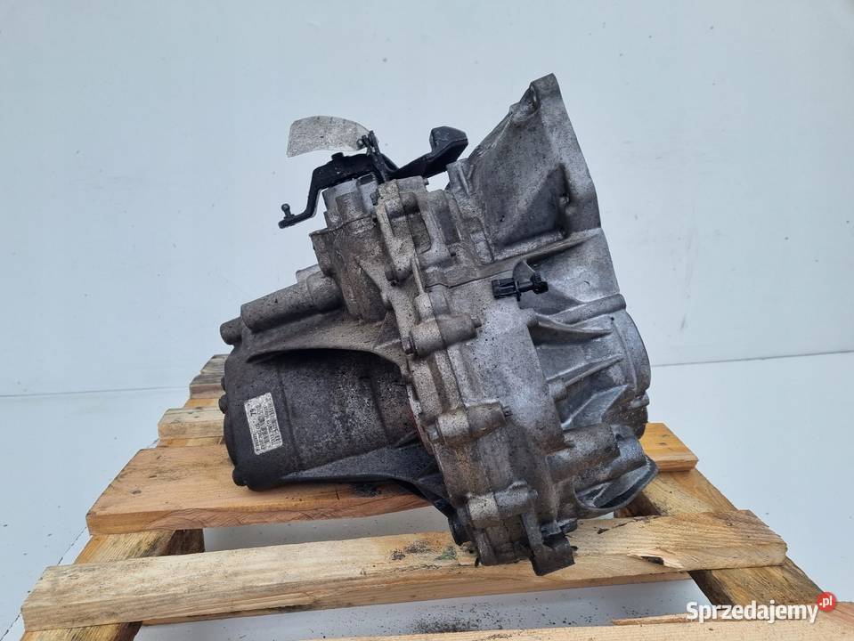 Volvo V40 II 16 D2 SKRZYNIA BIEGÓW CV6R7002GD Chełm