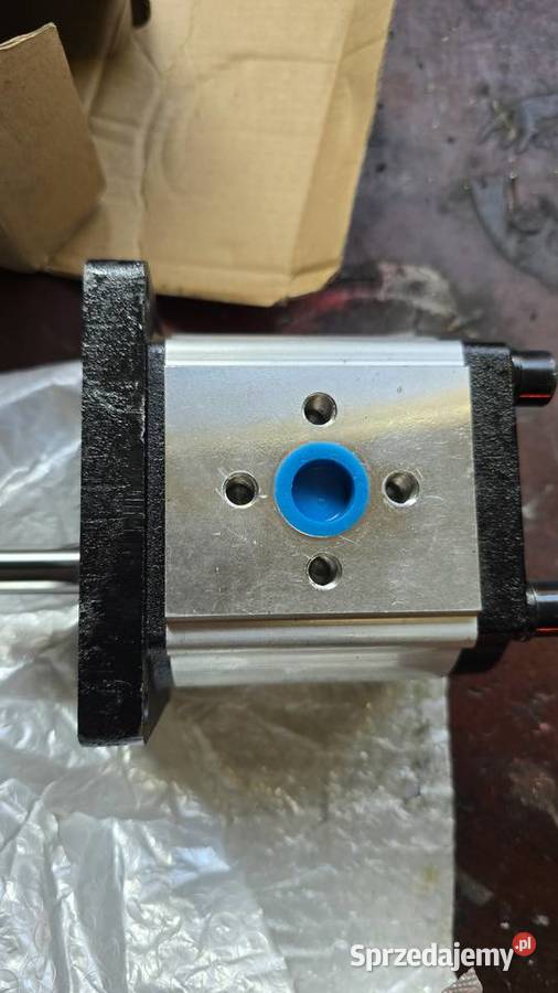 Pompa oleju ciągnika YTO X904 Zefir Miechów