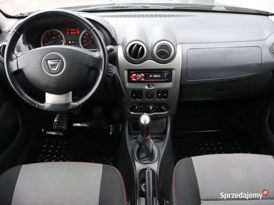 Dacia Duster 16 16V nieuszkodzony śląskie Katowice sprzedam