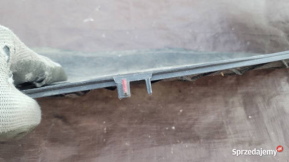 SKODA SUPERB III KIEROWNICA WLOT POWIETRZA