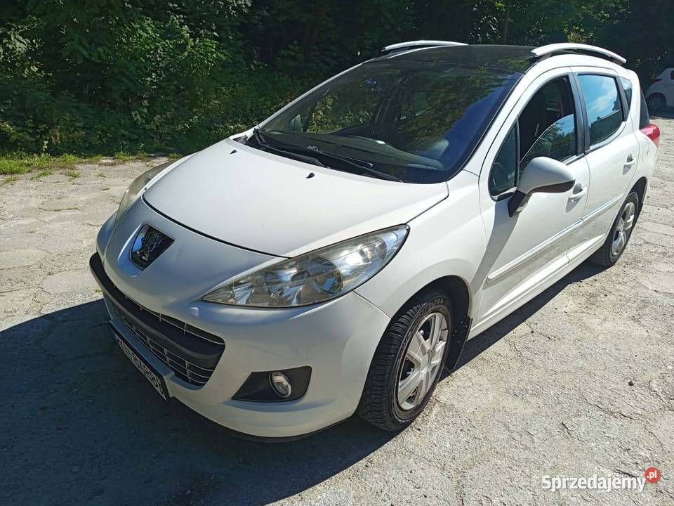 Peugeot 207 2009 16 HDI Dach Panoramiczny podkarpackie