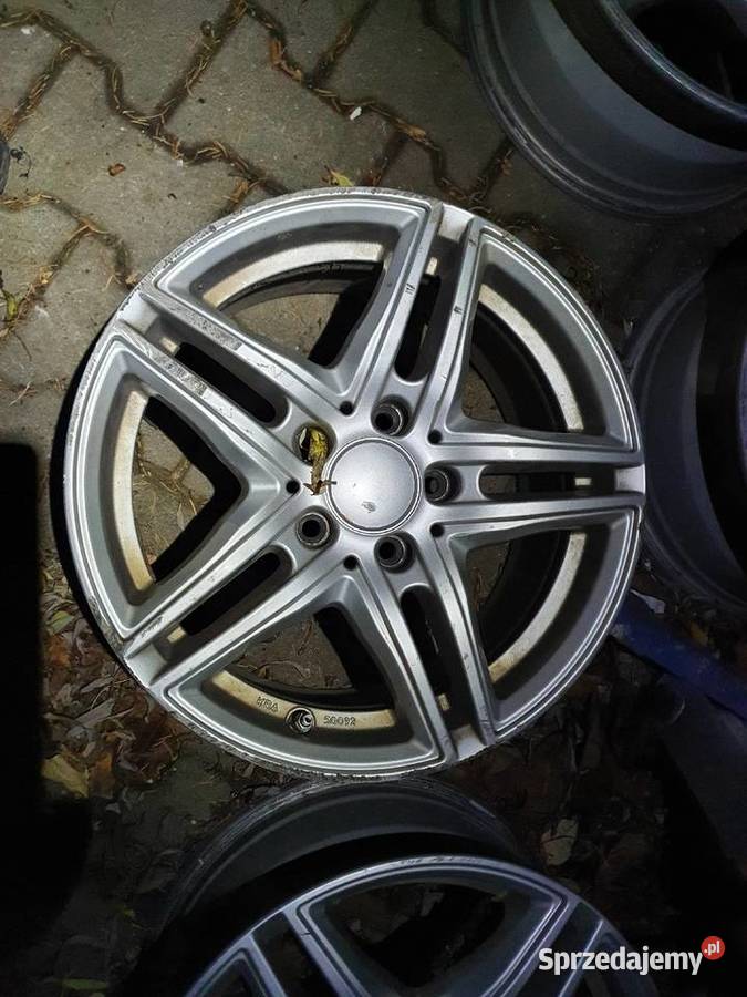 4 Alufelgi 16 75j ET45 Borbet z Czujnikami Średnica 16" Skawina