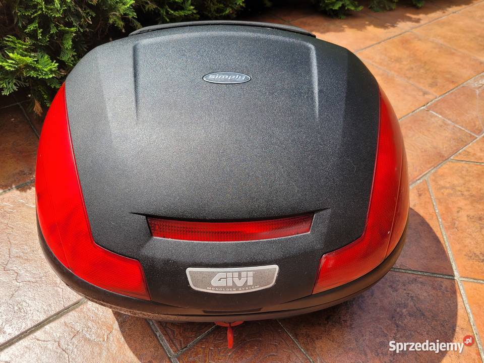 KUFER GIVI SIMPLY PLYTA OPARCIE PASAZERA Kufry Piła