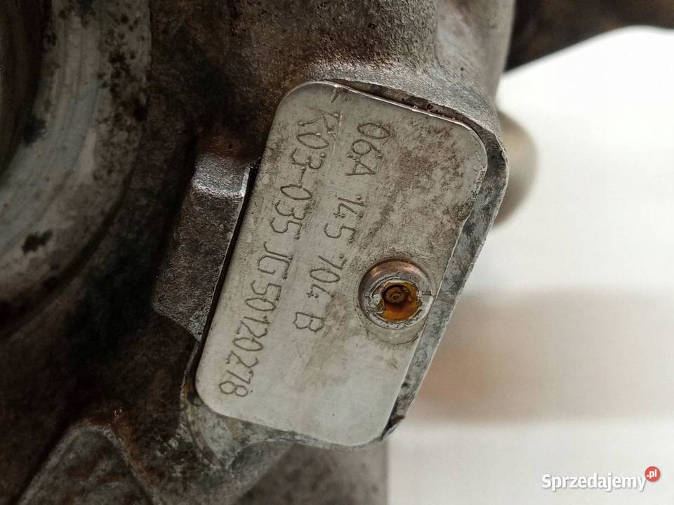 TURBOSPRĘŻARKA 06A145704B 18 20V 180 Audi TT I osobowe Turbosprężarki