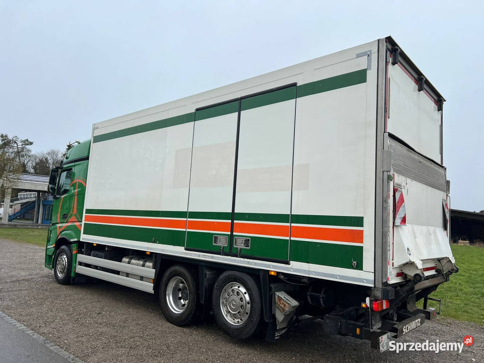 Chlodnia Mercedes 12000kg Warszawa