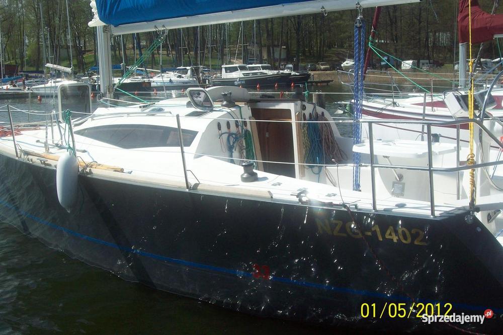 Cobra 33 pełne wyposażenie Rok produkcji 2012