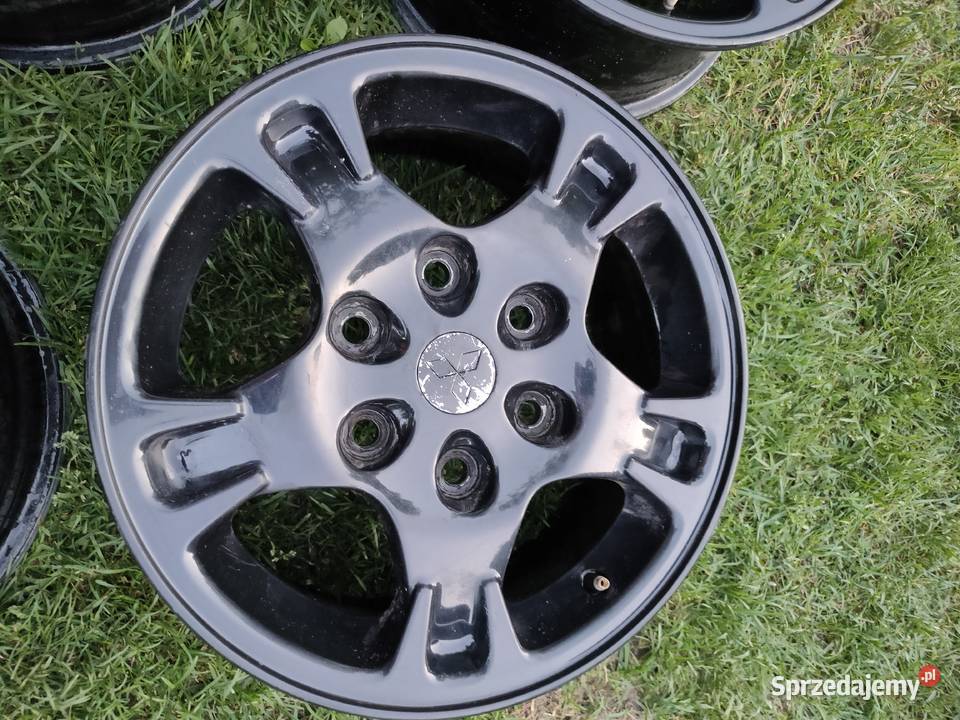 Felgi aluminiowe Mitsubishi Pajero 16 Stanisławów