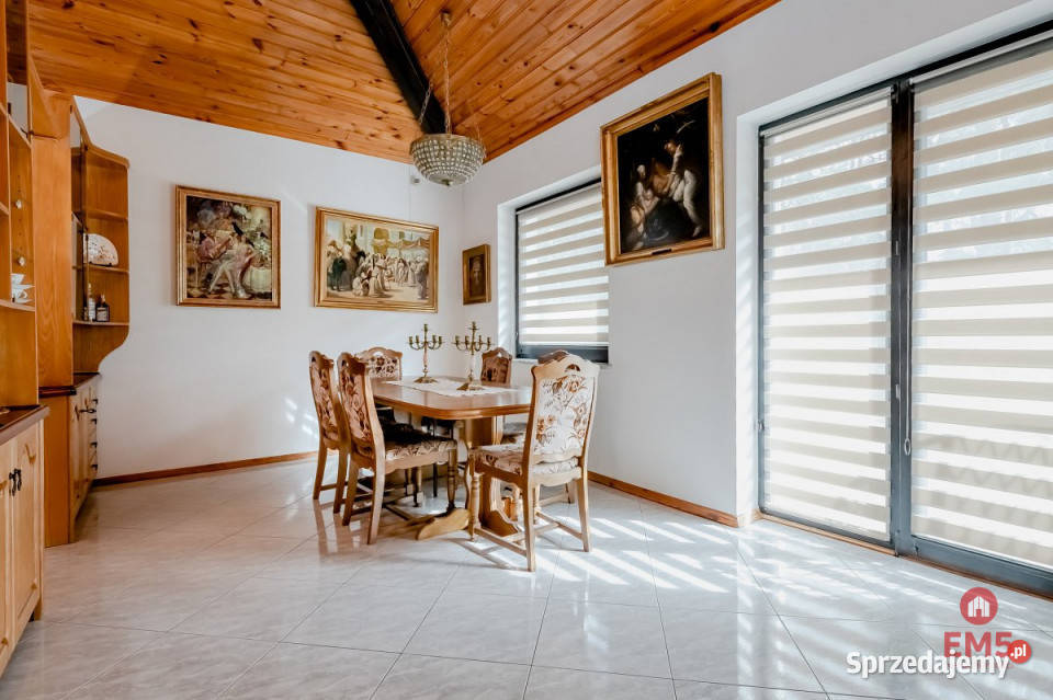 Do sprzedaży dom wolnostojący Jeroniki 260m2 mieszkalny