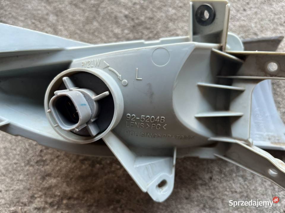 Kierunkowskaz migacz lewy Suzuki Burgman 125 k7 Wartkowice