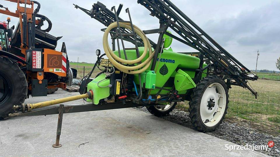 Opryskiwacz ciągany Tecnoma sprzedam