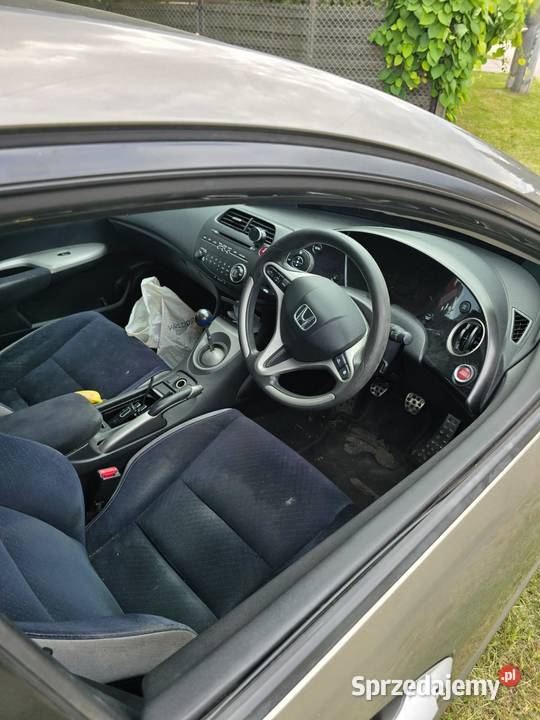 Dwie Hondy Accord i Civic Częstochowa