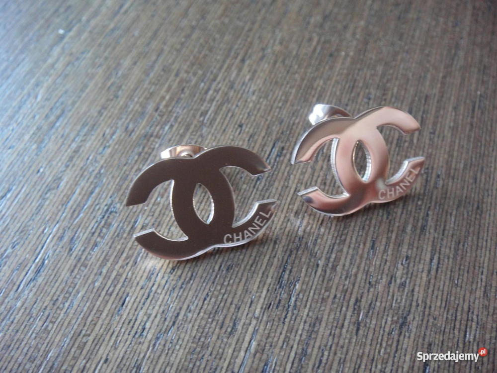 Pozłacane kolczyki Chanel z tytanu stalowe logo Poznań