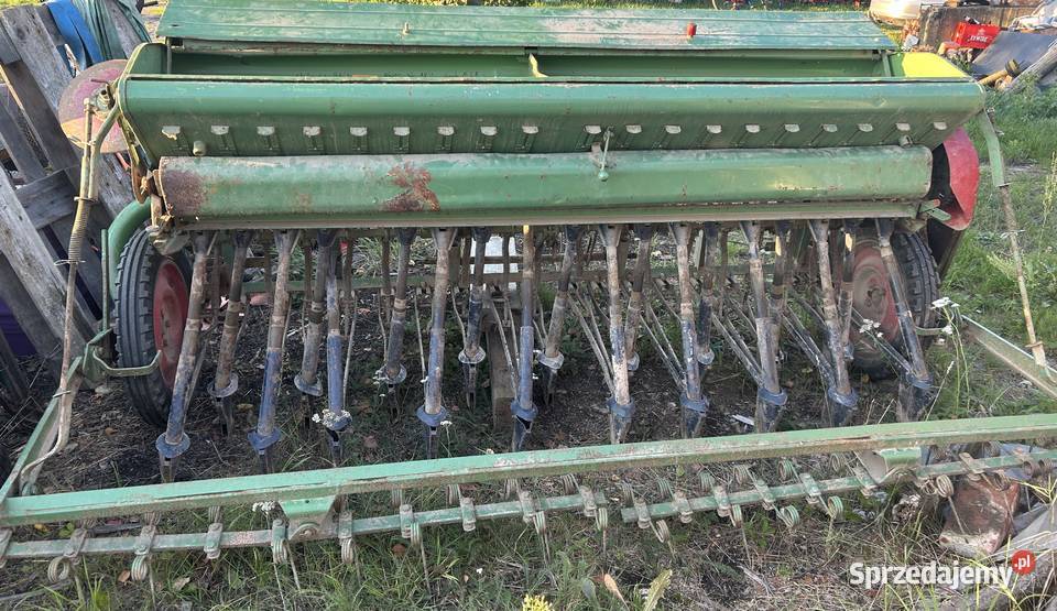Siewnik Hasia nieuszkodzony Maszyny rolnicze Prusice sprzedam