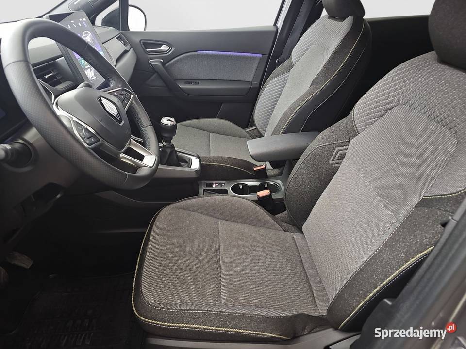 Captur 10 TCe Techno 2024RPakiet Winter Techno