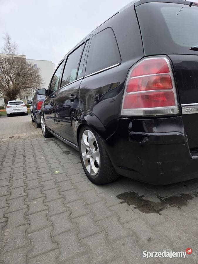 Na sprzedaż opel zafira Koszalin
