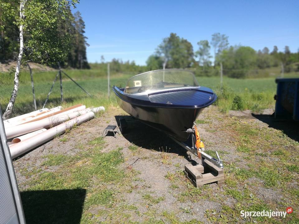 Sprzedam łódź motorowa z silnikiem 99 łódzkie Lubania