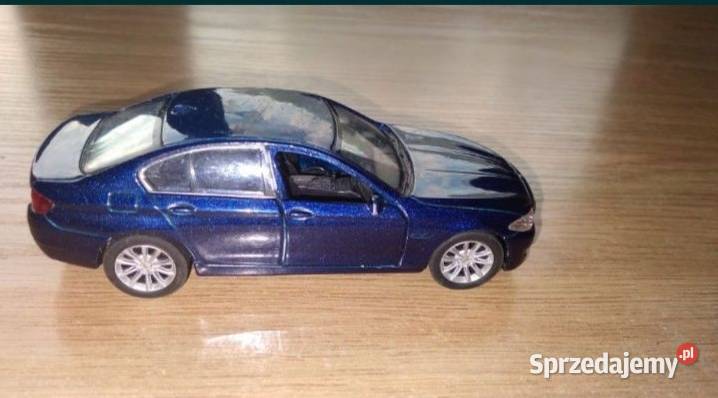 Sprzedam bmw 535i metalowy samochodzik kujawsko-pomorskie sprzedam