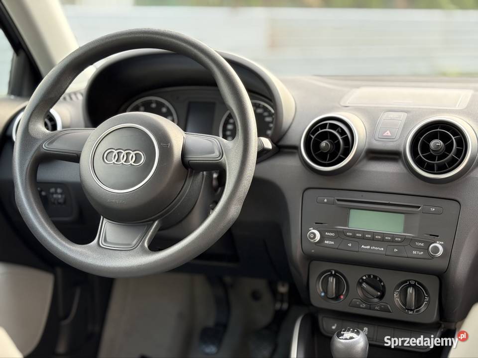 Audi A1 2011 12 Benzyna 86 koni Manual 156000
