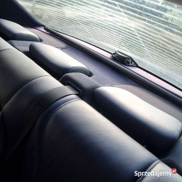 Fotele skóra W210 AMG DESIGNO boczki czarna