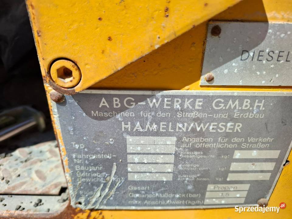 Rozściełacz asfaltu ABG TITAN 111 1991 świętokrzyskie Skarżysko-Kamienna