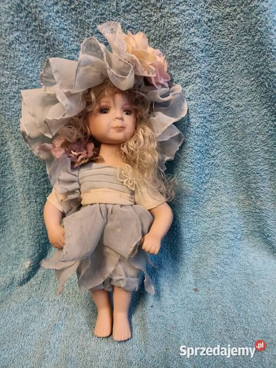 Porcelanowa lalka Vintage 17 Lubartów