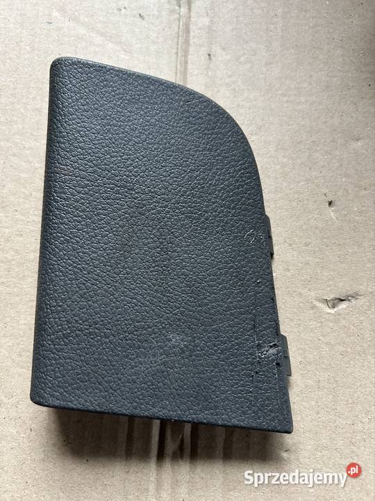 Zaślepka lampy prawa golf 5 plus 5m0867658