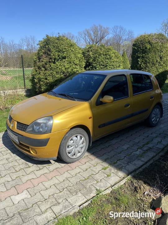 Renault Clio z polskiego salonu 2002 Krosno