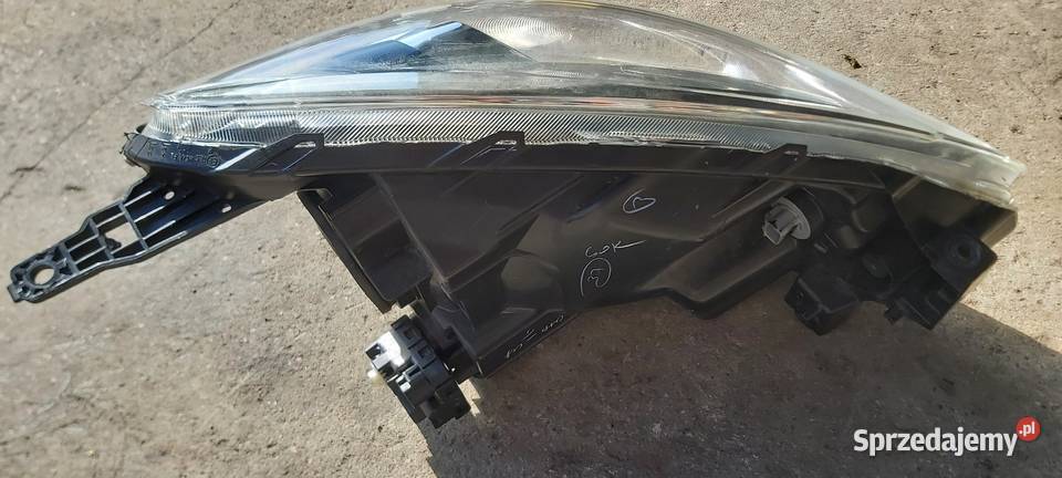 Nissan micr k13 2012 lampy przednie Raczyn