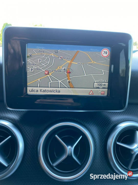 Mercedes A 180 LED BiXenon manual navi PDC Żory