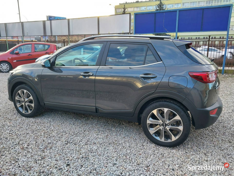 Kia Stonic 1400 benz SALON 1 wł 100 bezwypadkowy Stonic Samochody osobowe Warszawa
