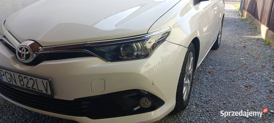 Toyota Auris 2 16 d4d wielkopolskie Witkowo
